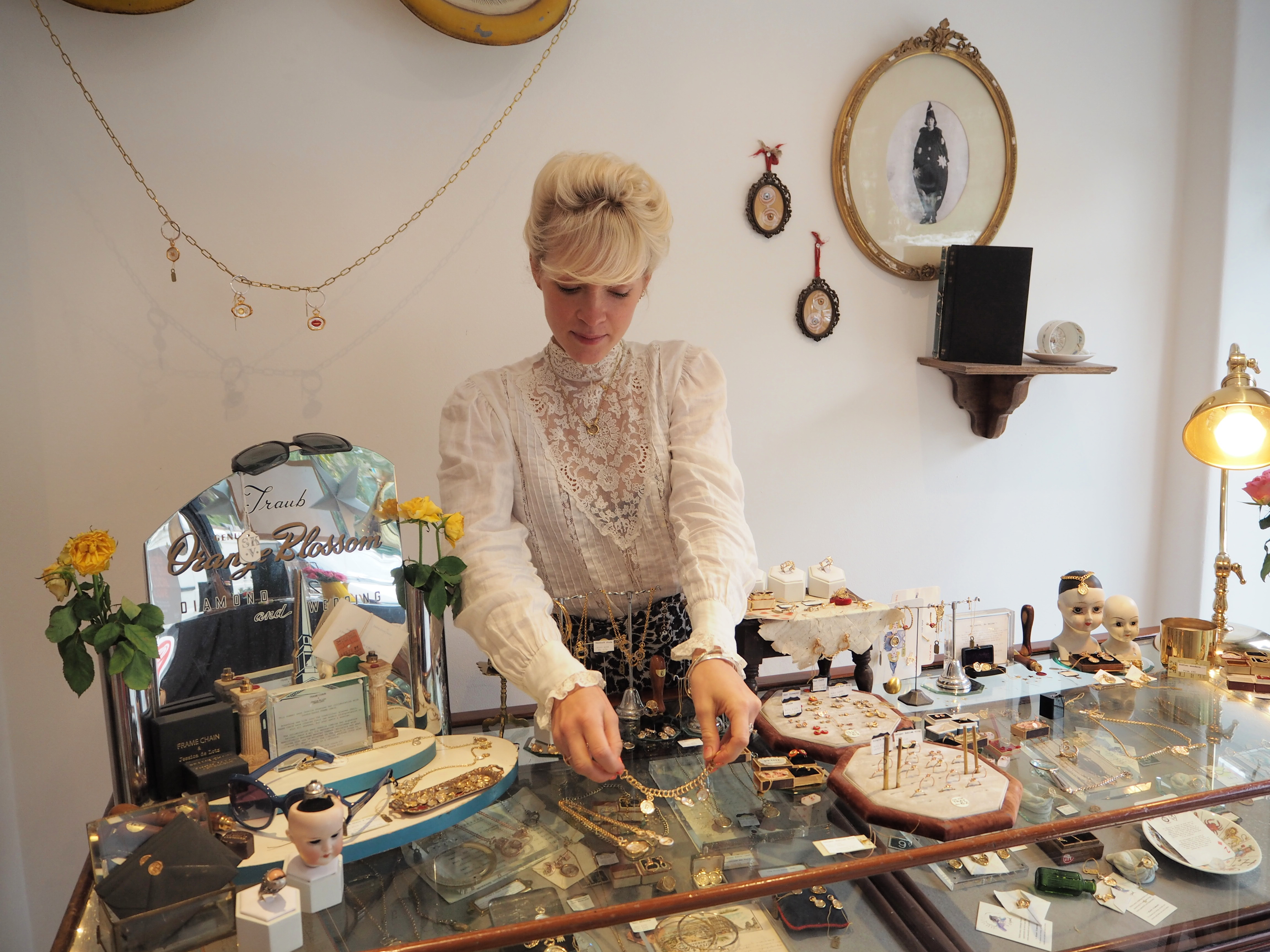 OLYMPUS DIGITAL CAMERA