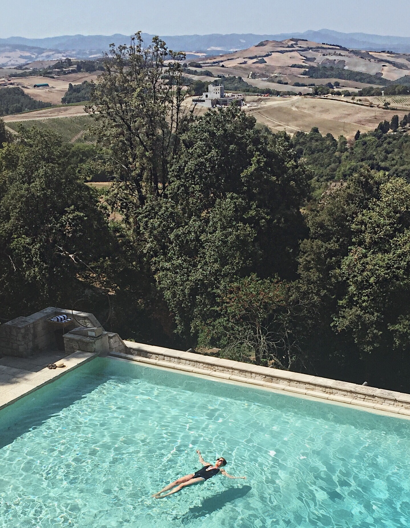 Infinity pool at Borgo Pignano